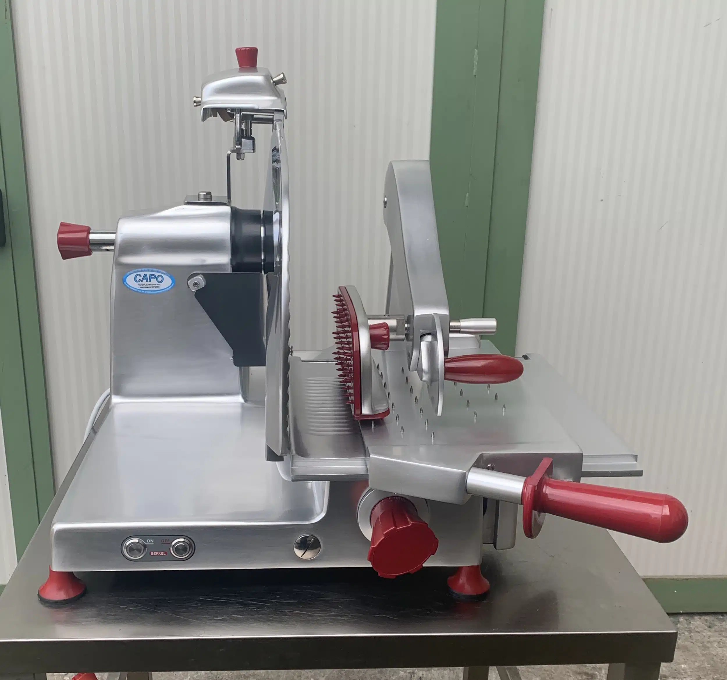 affettatrice_berkel_essentia_salumi