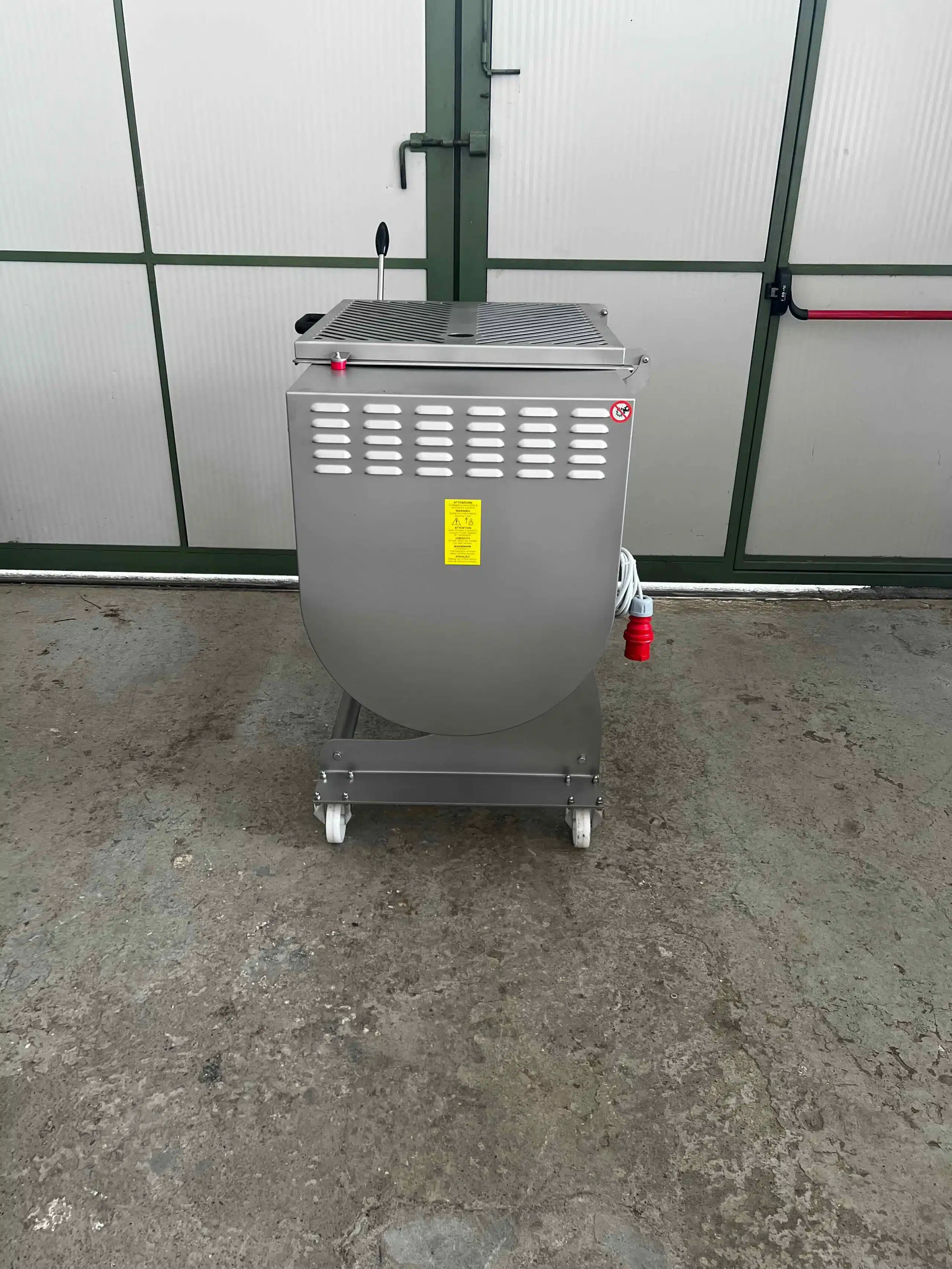 impastatrice per carne - La felsinea Me 120 ba evo - vista laterale destra