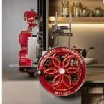affettetrice- berkel volano B114-rossa-vista- su tavolo
