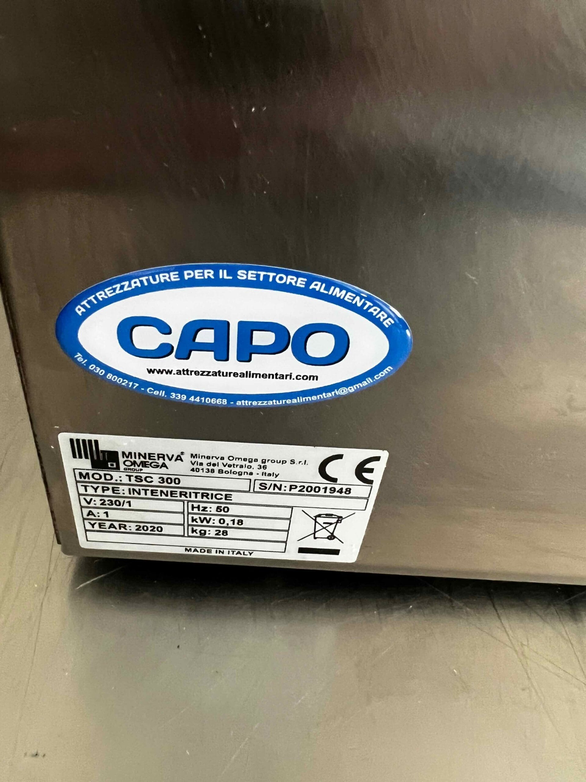 intenerttrice-minerva-tsc300-usata-vista targhetta.jpeg